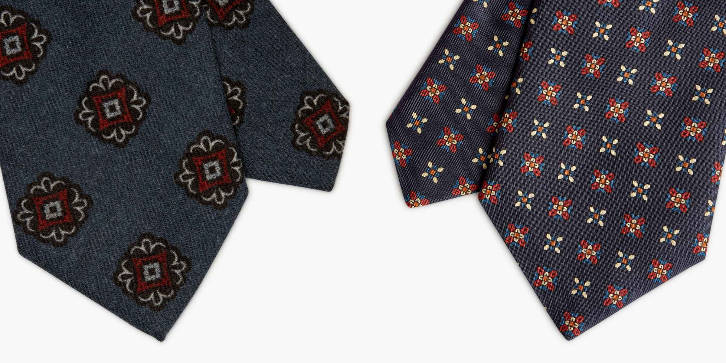 Cravatta in seta o in lana? Come scegliere in base alla stagione