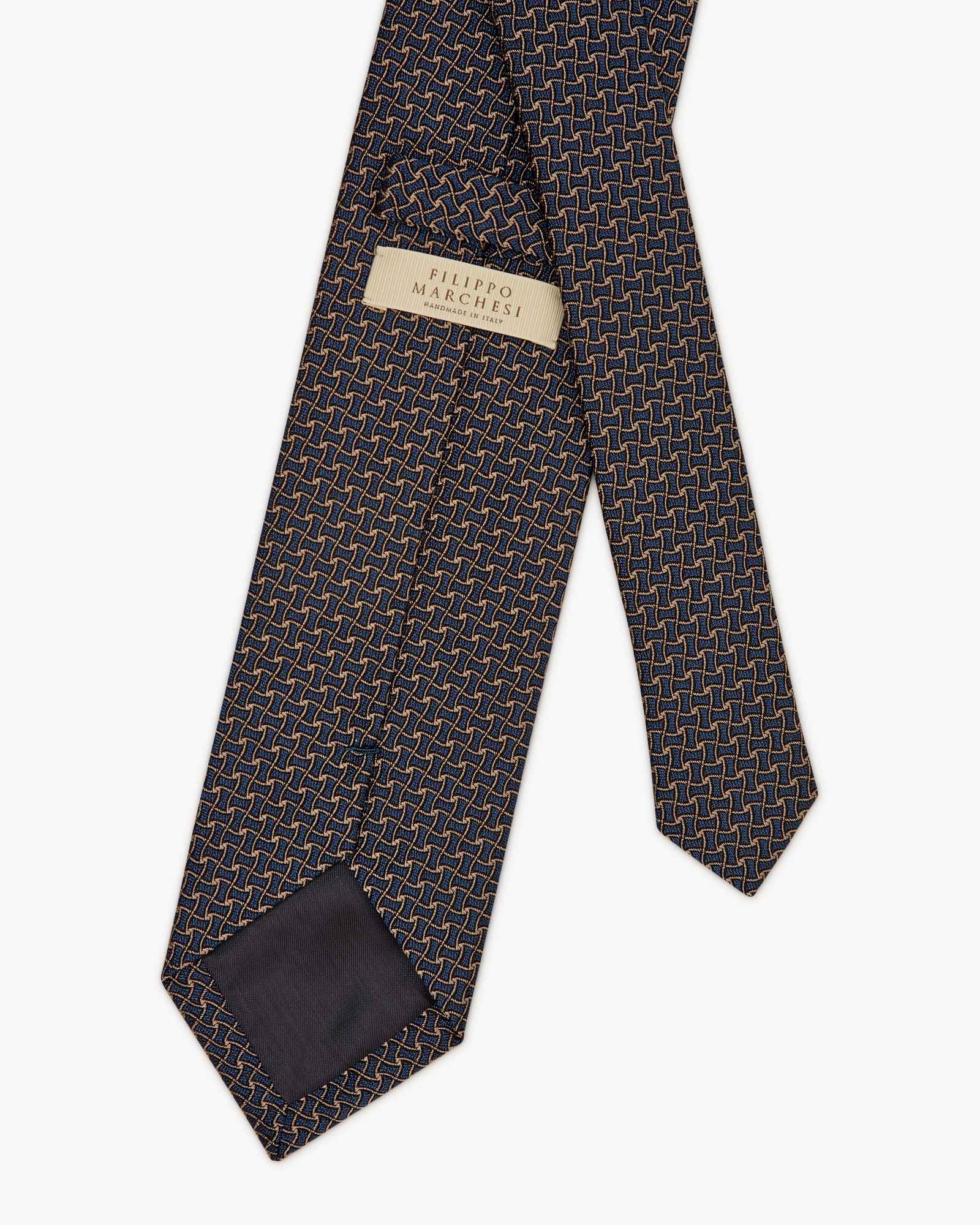 Cravatta 3 Pieghe In Seta Jacquard Microdisegno - Blu