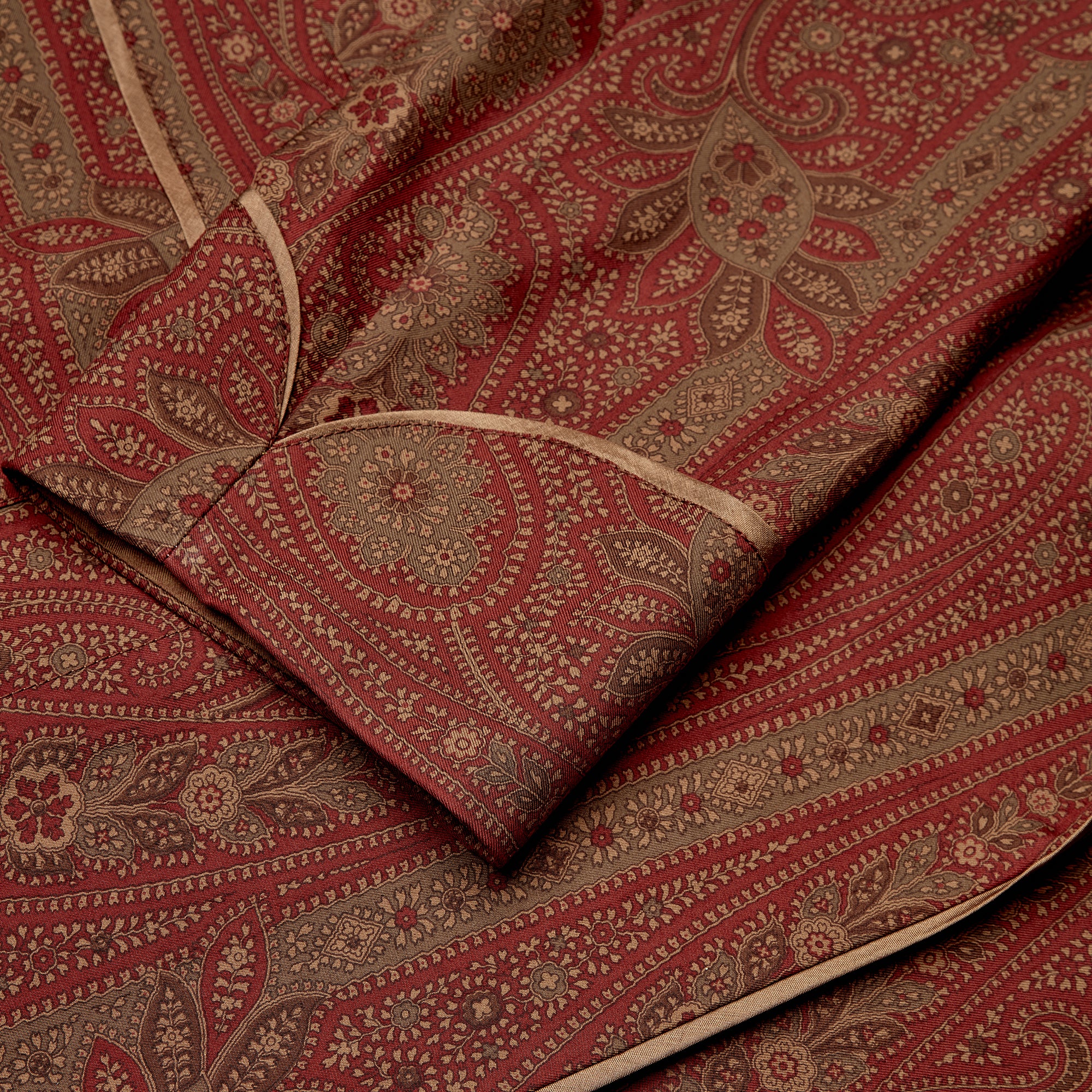Silk Dressing Gown – Burgundy
