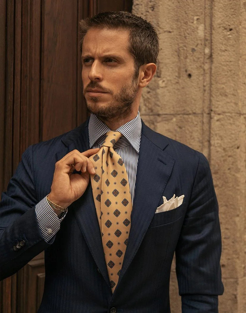 3 fold printed italian silk cube - cravatta 3 pieghe in seta italiana stampata