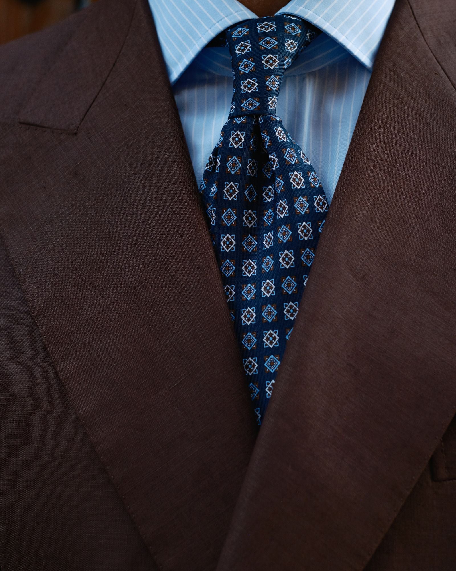 3-Fold English Silk Tie – Blue and Sky Blue Cubes