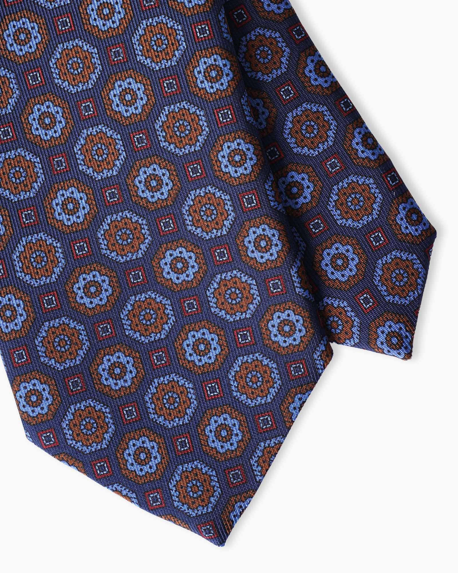 Cravatta in Seta Madder Inglese 3 Pieghe Medaglioni Geometrico - Blu