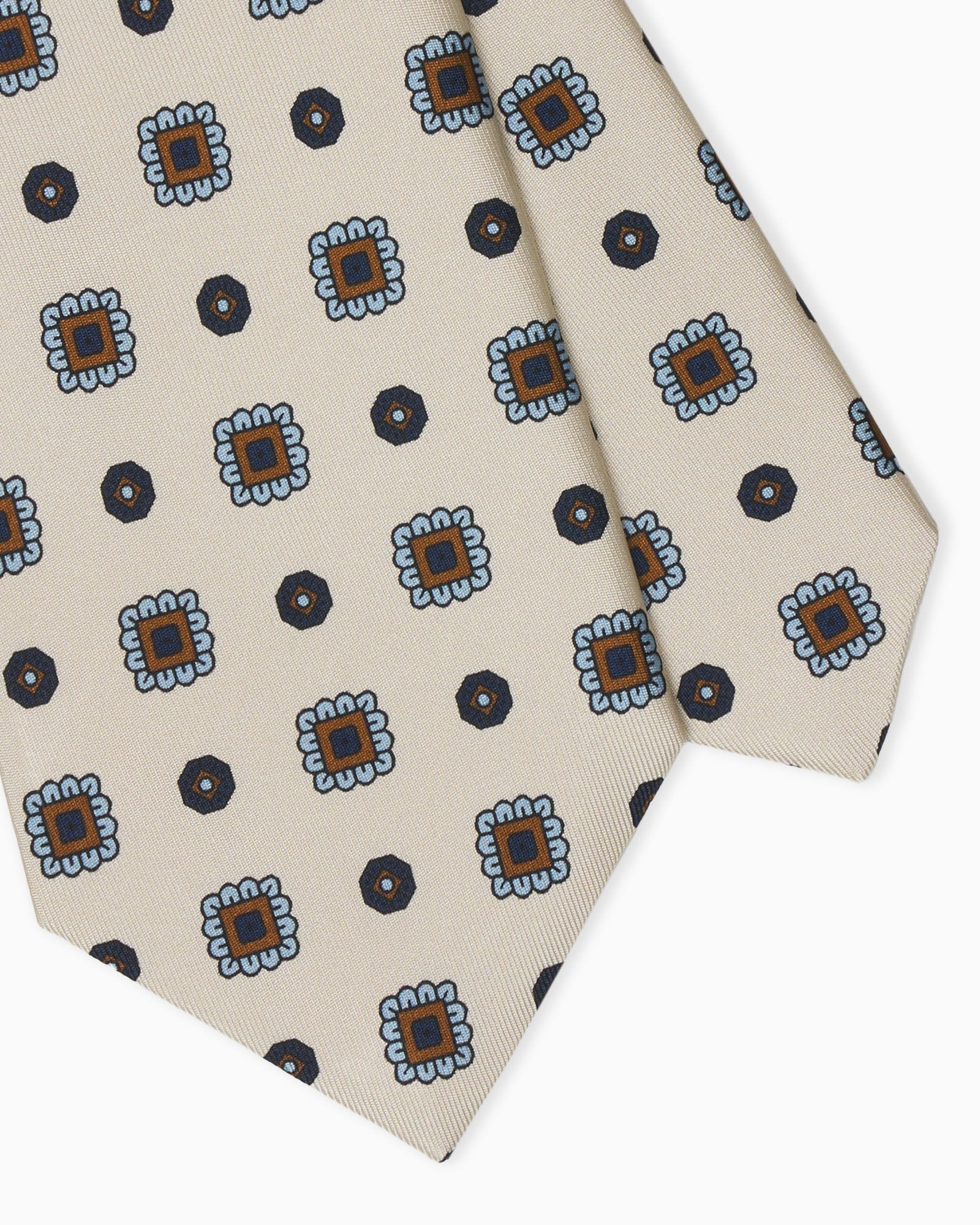 Ivory artisanal 3-fold Italian silk tie with floral pattern