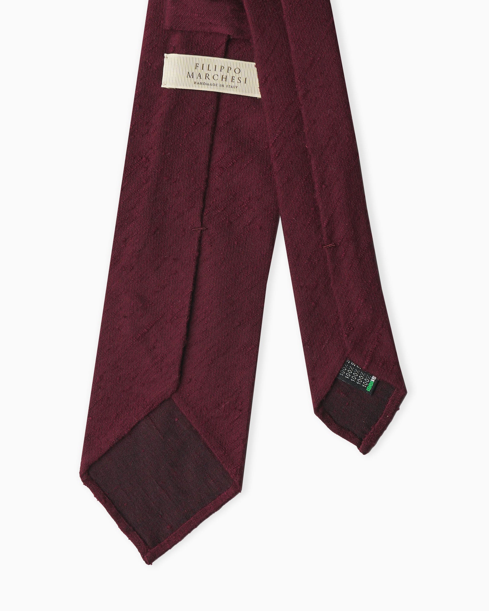 Burgundy artisanal silk tie in shantung with textured weave